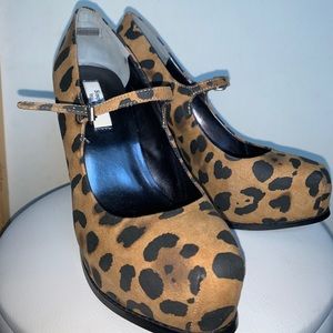 Simply Vera Wang Heels